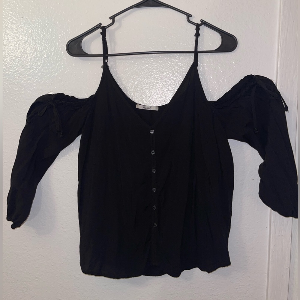 Women’s Papaya Medium Off the Shoulder Blouse!